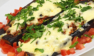 Vinete umplute cu carne de vita si cascaval