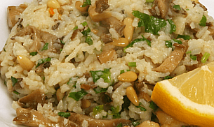 Risotto cu ciuperci pleurotus, patrunjel si zeama de lamaie