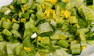Salata verde tocata marunt